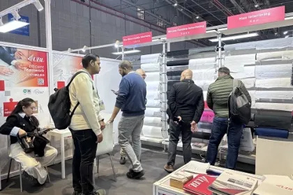 A Jiaxing Ruibai Textile Interlining Co., Ltd. részt vesz az Intertextile China Nemzetközi Textilszövet- és Kiegészítők Vásáron